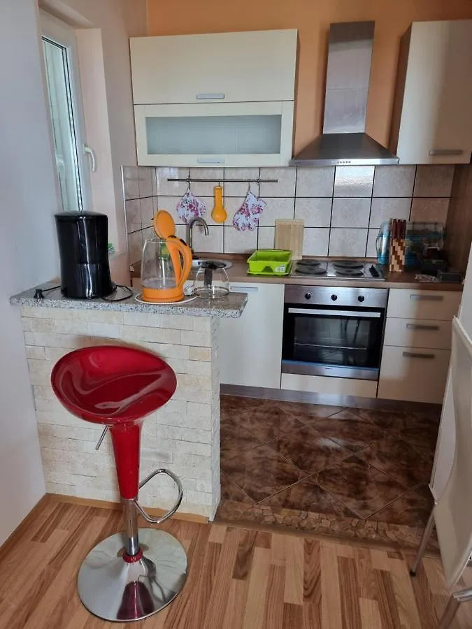 Apartments Katarina Šmrika 0*,  Hırvatistan